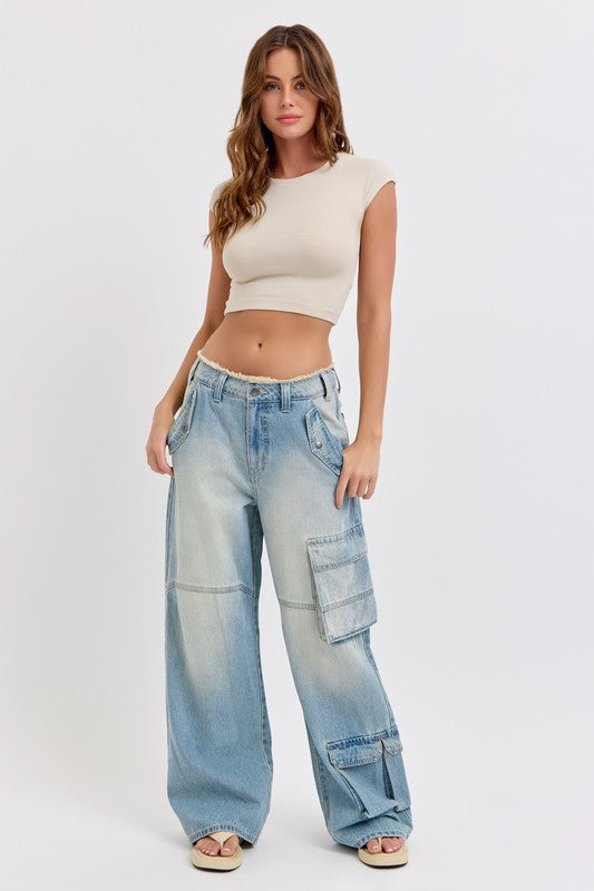 Mid Waisted Cut Off WB Y2K Skater Jean