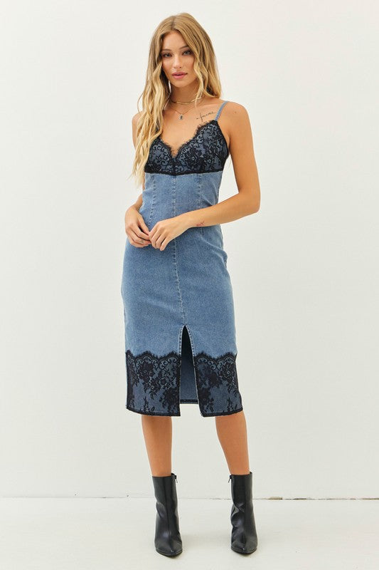 WASHED DENIM FITTED LACE DEATIL DRESS