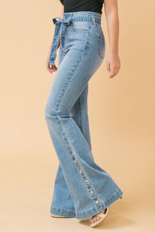 washed denim pant with snap detail - PRIVILEGE 