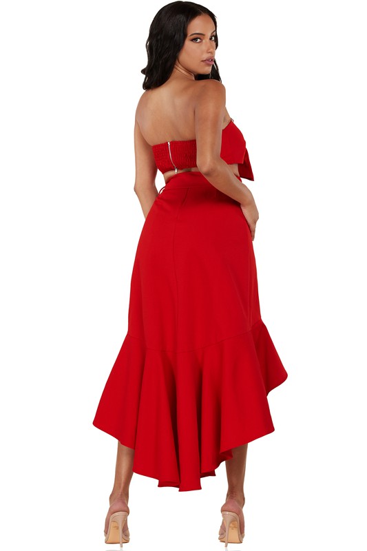 A red monochromatic 2 PC SET Bandeau top & ruffle detail wrap mid - PRIVILEGE 